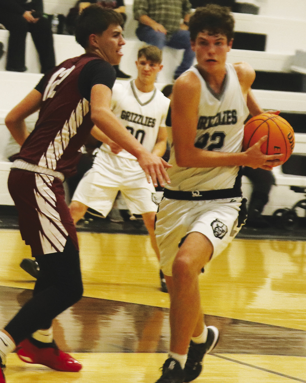 Gans basketball teams sweep Oaks